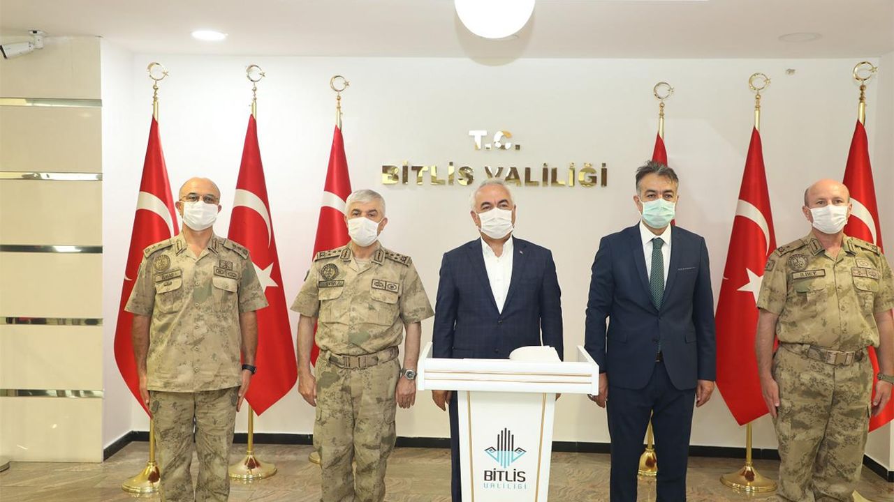 İçişleri Bakan Yardımcısı Ersoy ve Jandarma Genel Komutanı Çetin Bitlis’te