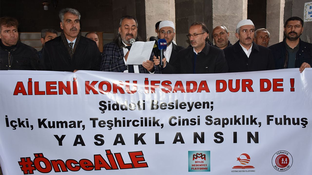 Bitlis"te aileyi ifsad eden yasa ve oluşumlara karşı basın açıklaması düzenlendi