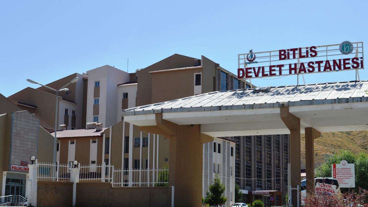 Bitlis"te iki aile arasında kavga: 3 ölü