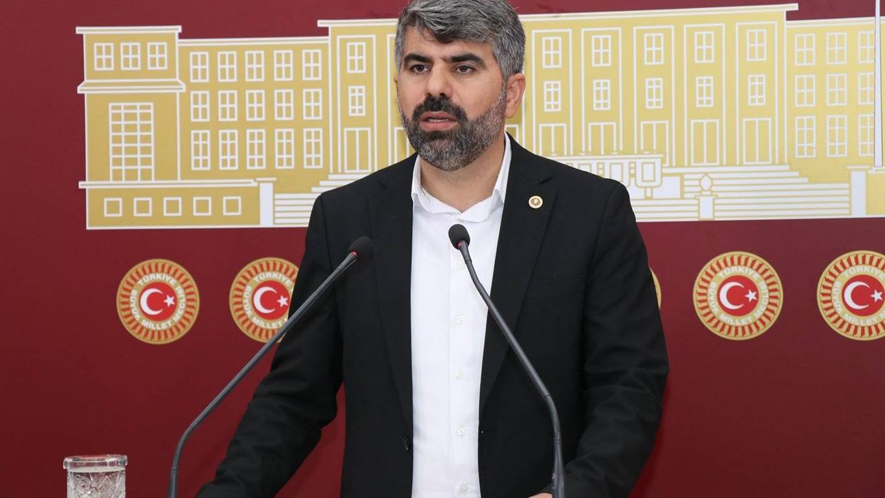 HÜDA PAR Milletvekili Dinç Meclis'te gençlerin sorunlarına dikkat çekti