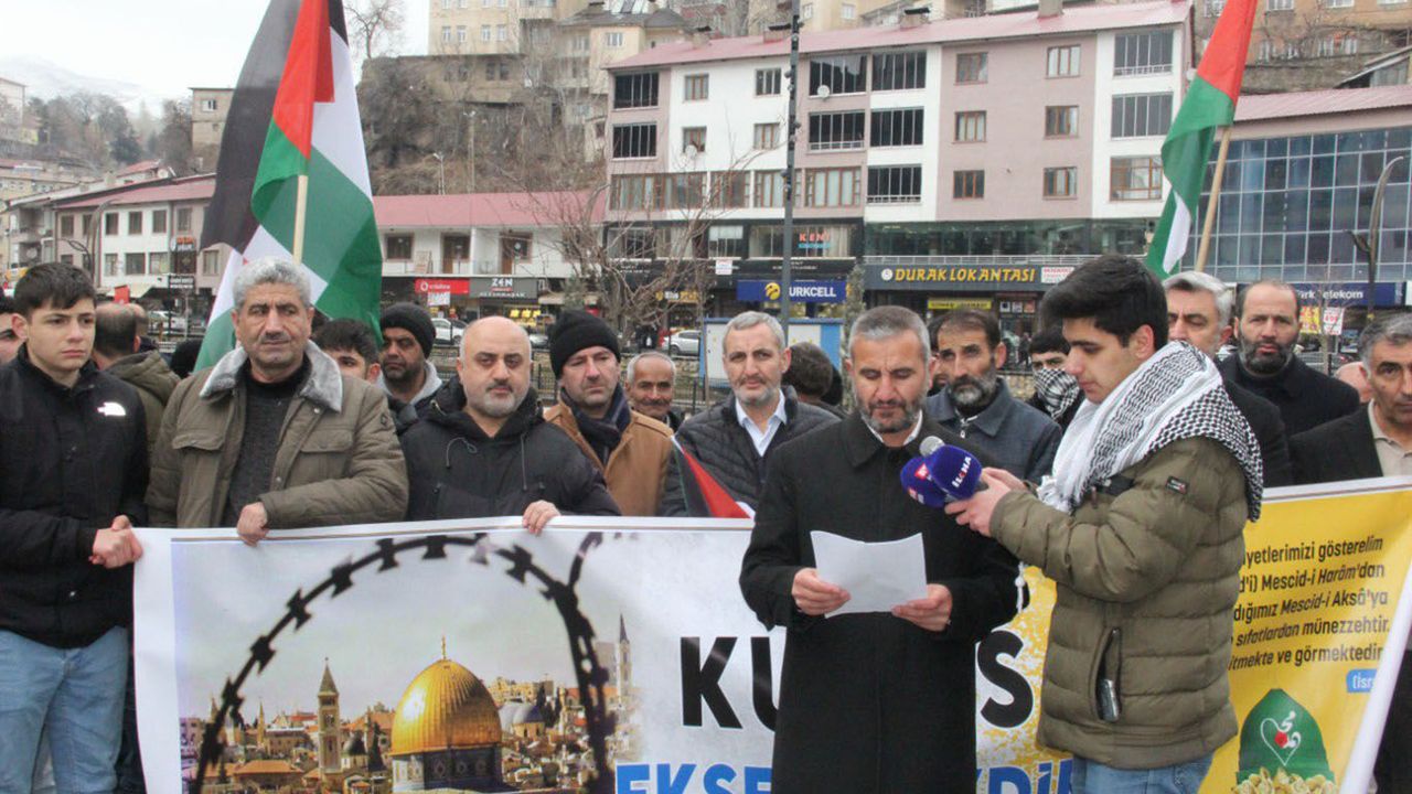 Bitlis'te "Dünya Kudüs Haftası" basın açıklaması düzenlendi