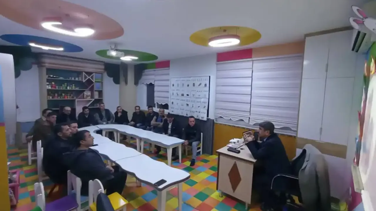 Anamur'da "Baba Okulu Seminerleri" düzenlendi