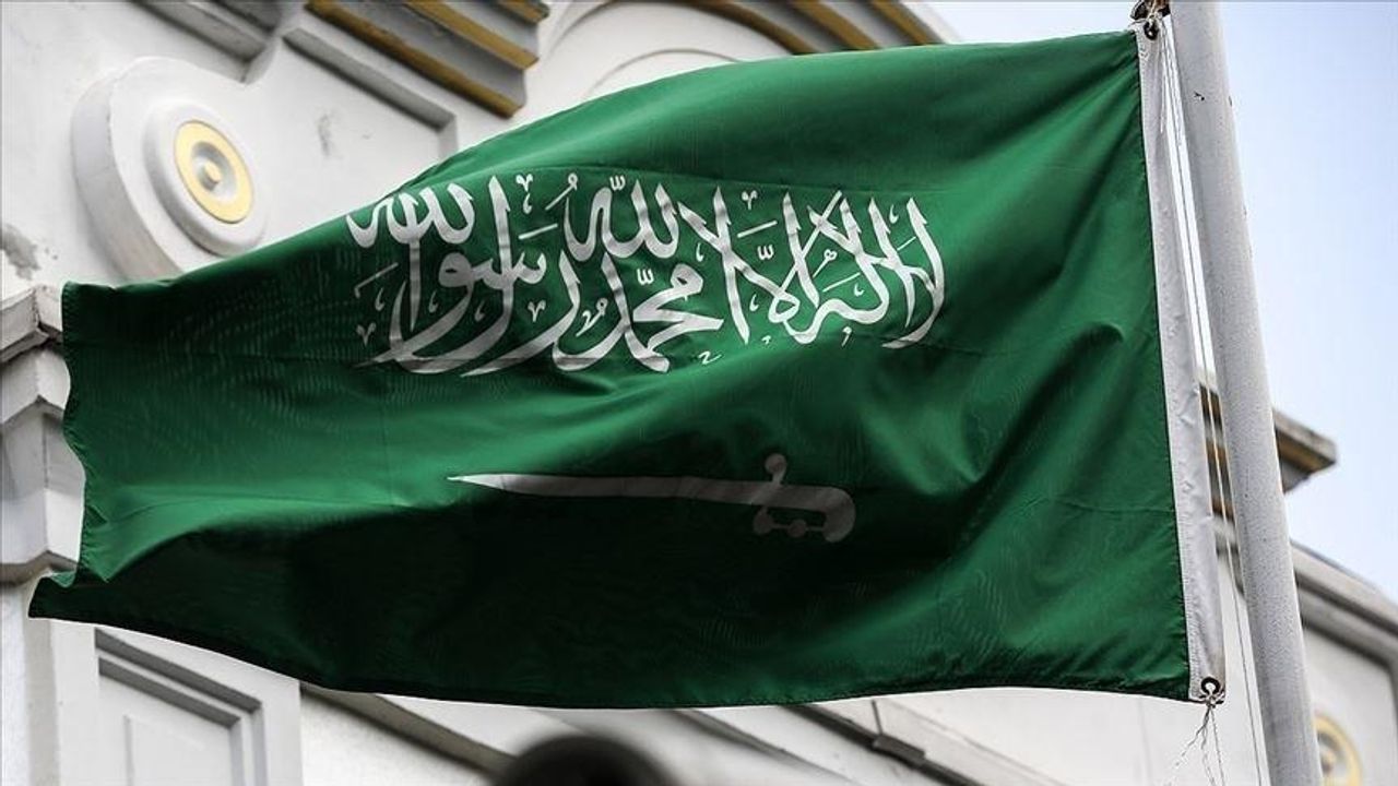 Siyonist rejime bir tepki de Suudi Arabistan'dan