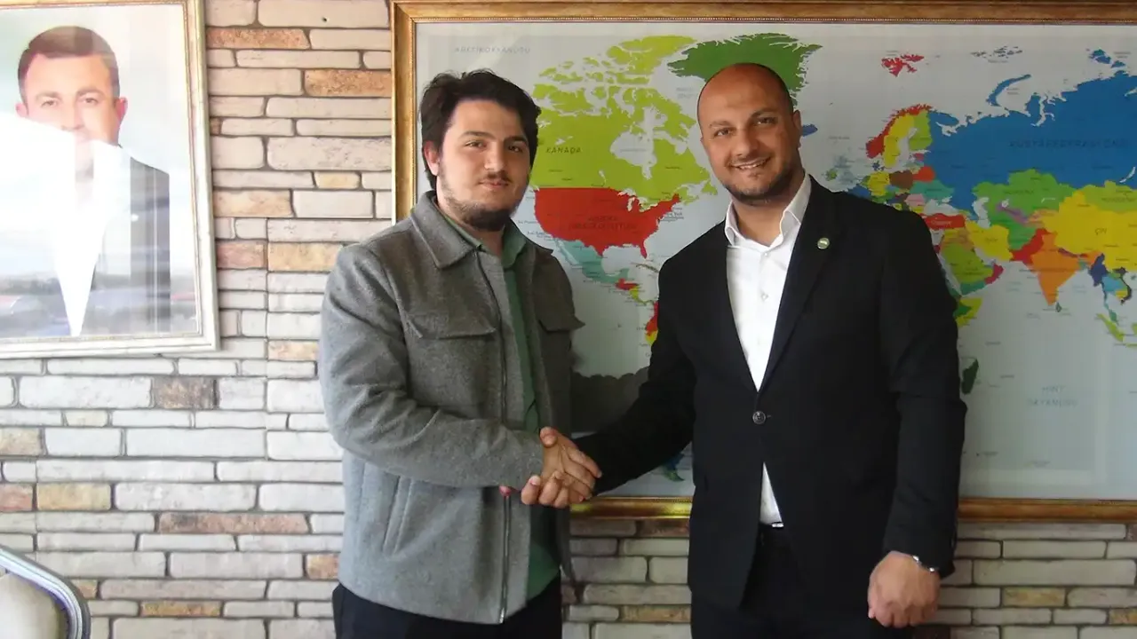 HÜDA PAR Kocaeli Gençlik Kolları İl Başkanlığı'nda görev değişikliği