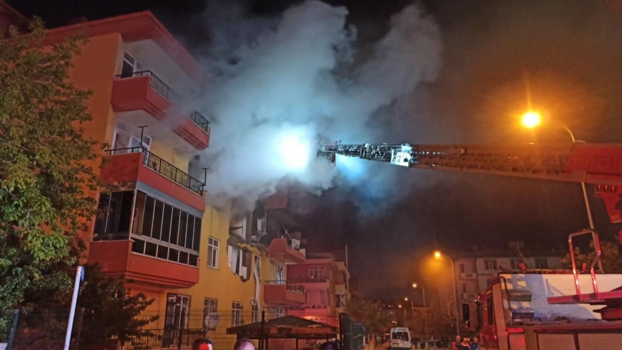 Konya'da binada patlama: 12 yaralı