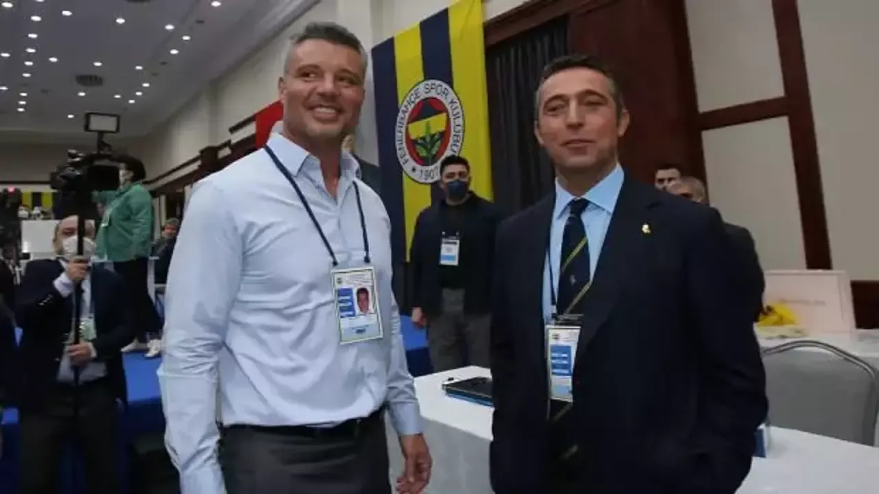 Fenerbahçe'de Ali Koç ve Sadettin Saran'ın yönetim kurulu listeleri belli oldu