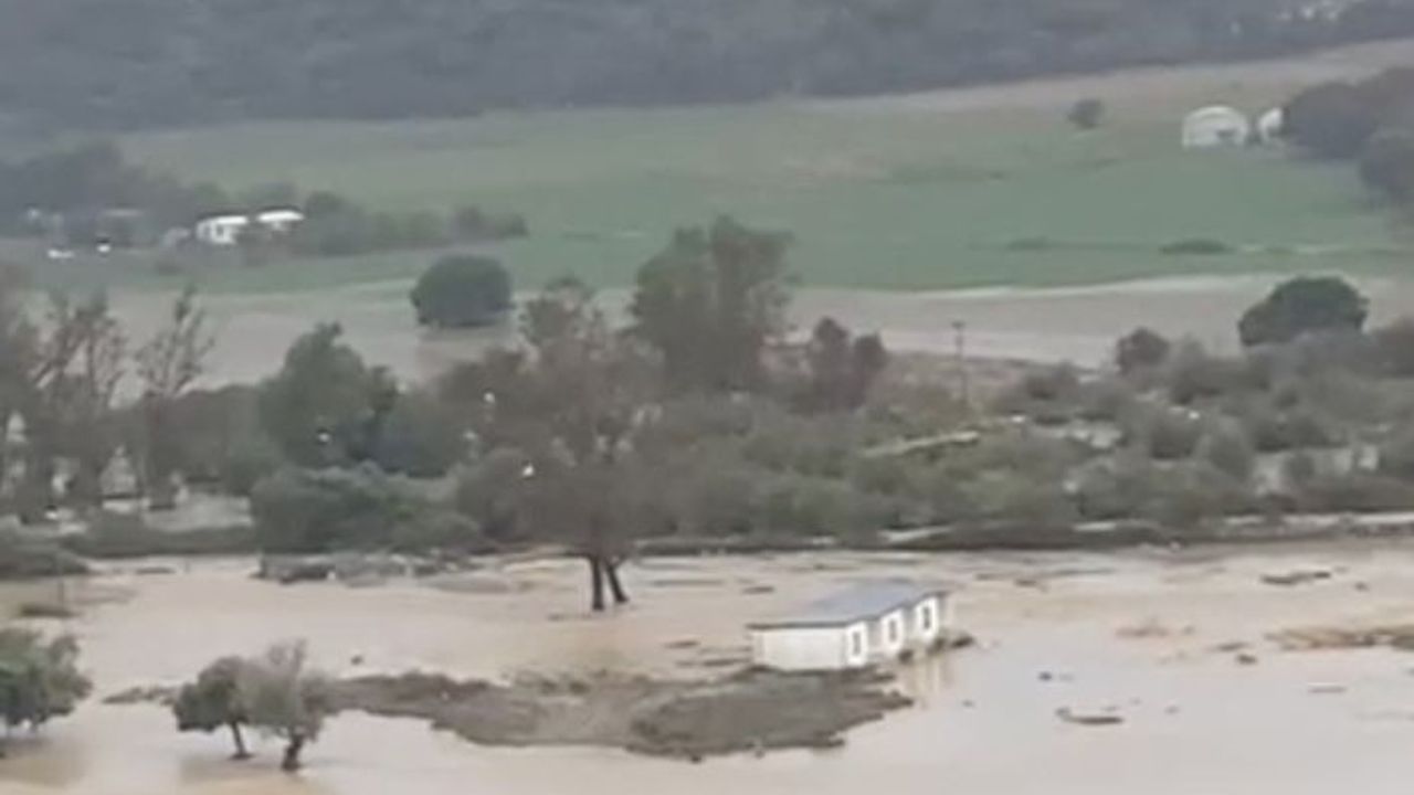 Gökçeada'da sel ve heyelan