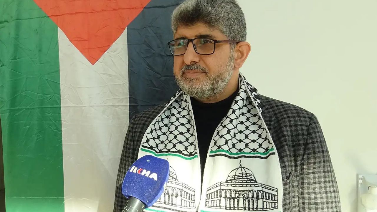 Filistinli Yazardan Türkiyeli Bazı Gazetecilere Tepki!