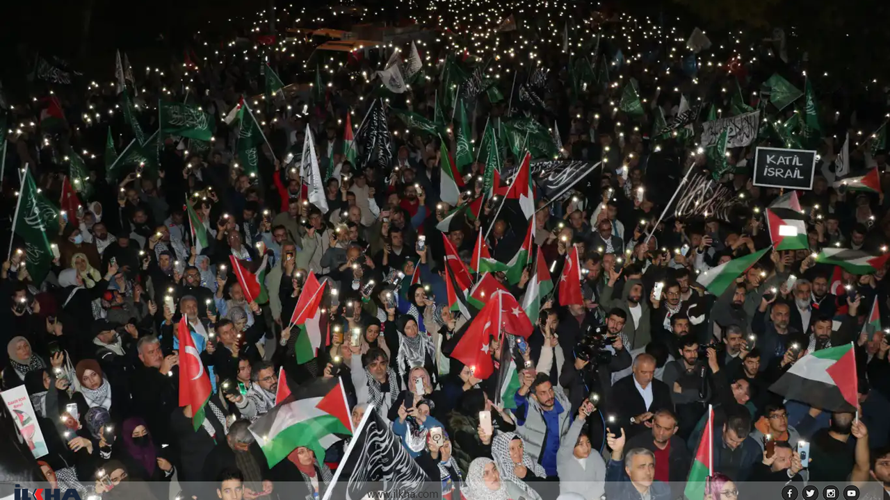 Ankara siyonizme lanet için ayaktaydı