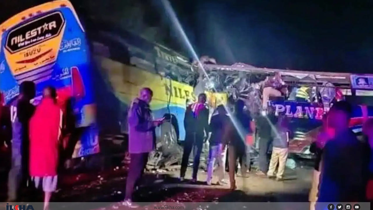 Uganda’da feci kaza: İki otobüs çarpıştı onlarca ölü!