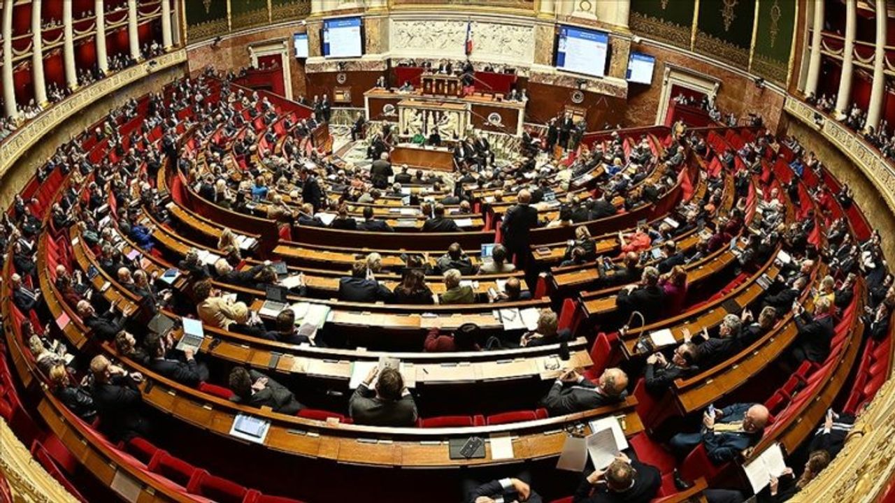 Fransa İslam Konseyi, İslamofobi'ye karşı parlamenter adım istiyor!