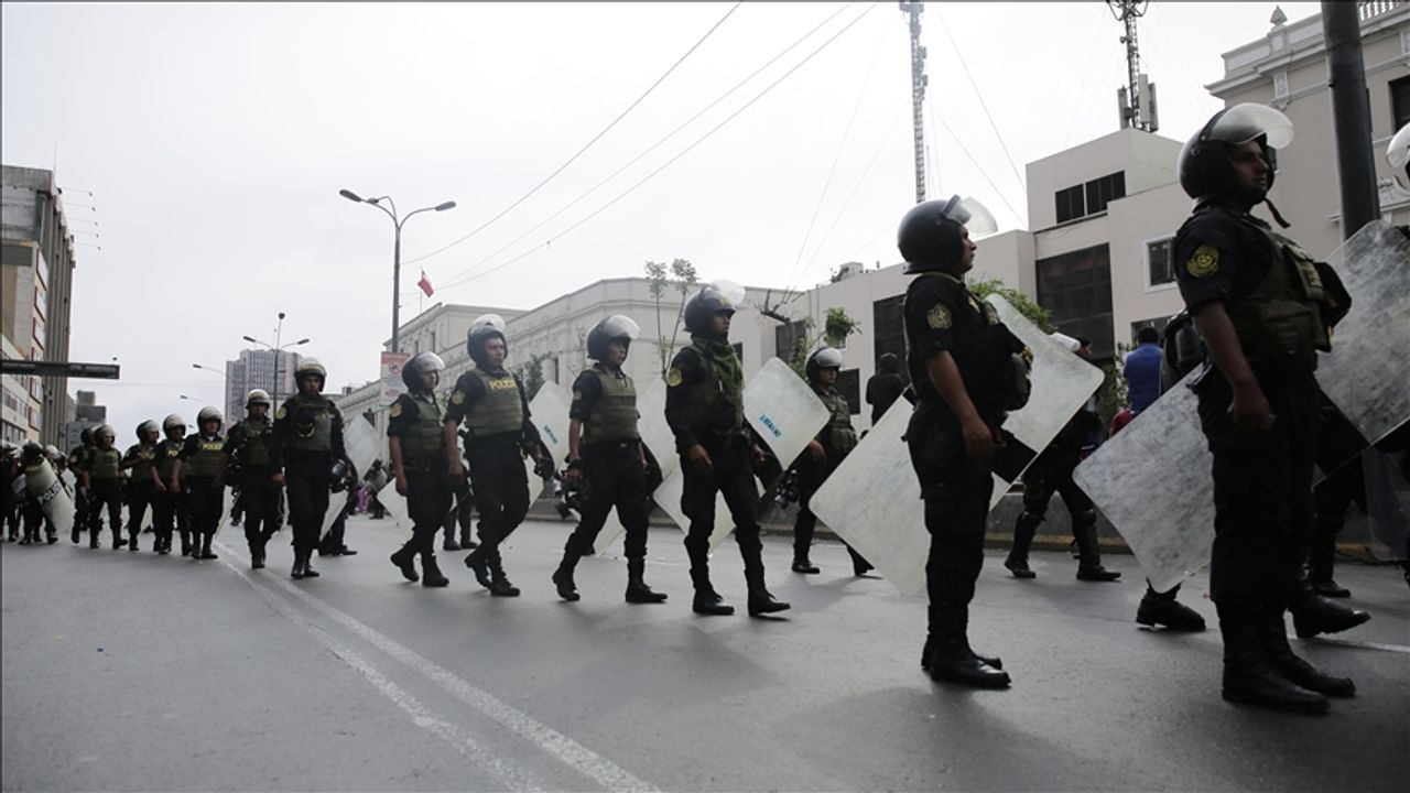 Peru'da OHAL ilanı: Suç çeteleri ile mücadele!