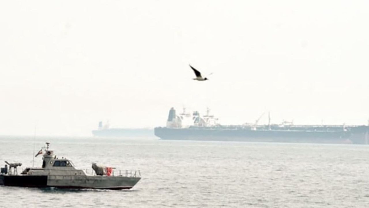 ABD: İran, Hürmüz Boğazı’nda ticari gemiye el koydu