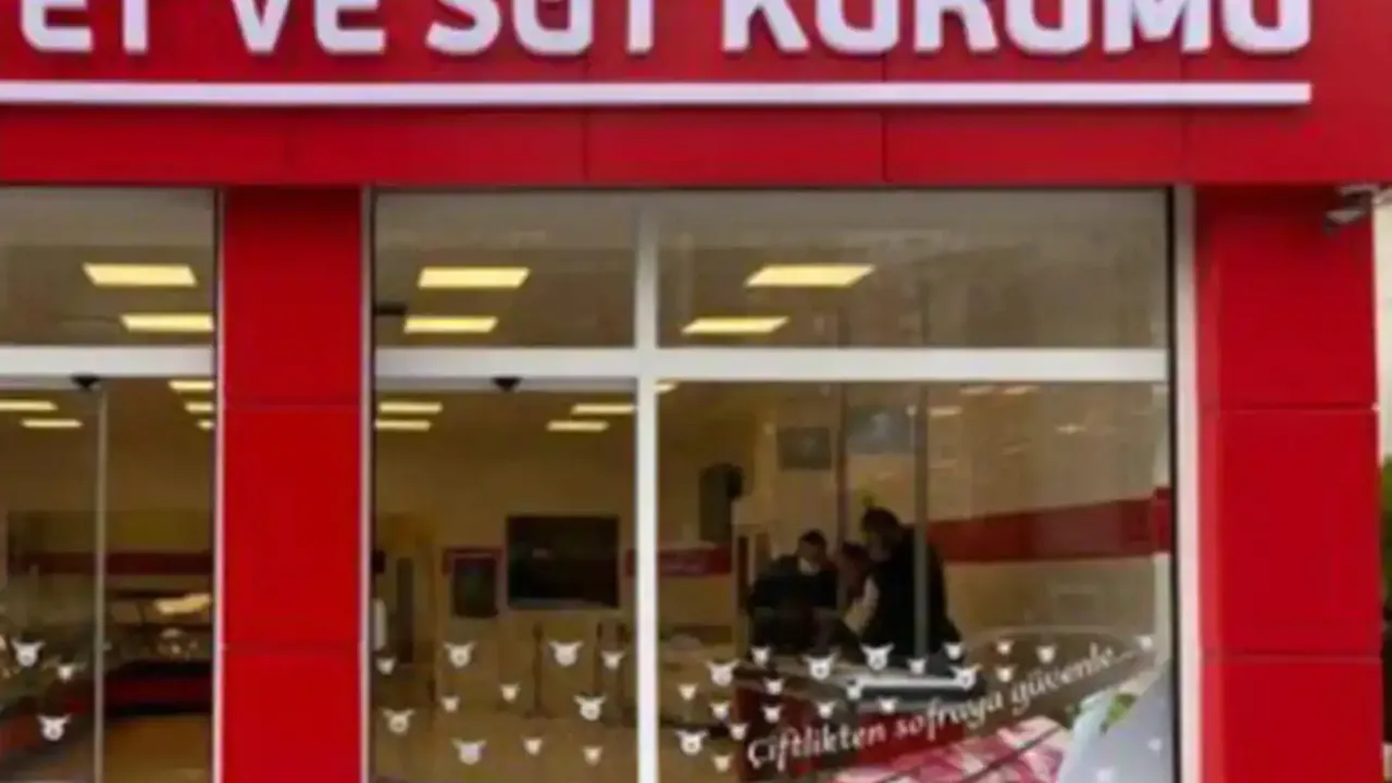 Bakan Yumaklı Et ve Süt Kurumunun ithalat iddialarına ilişkin açıklama