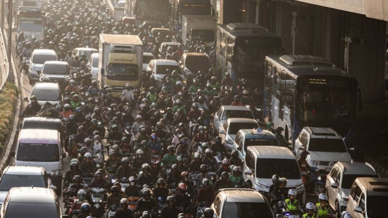 Endonezya'nın 42 milyon nüfuslu başkenti Cakarta, dünyanın en kalabalık şehri oldu!