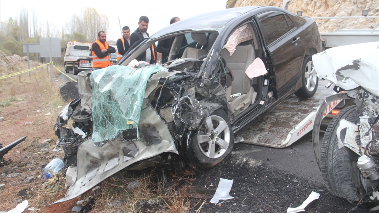 Konya'da kaza: Ölü ve yaralılar var