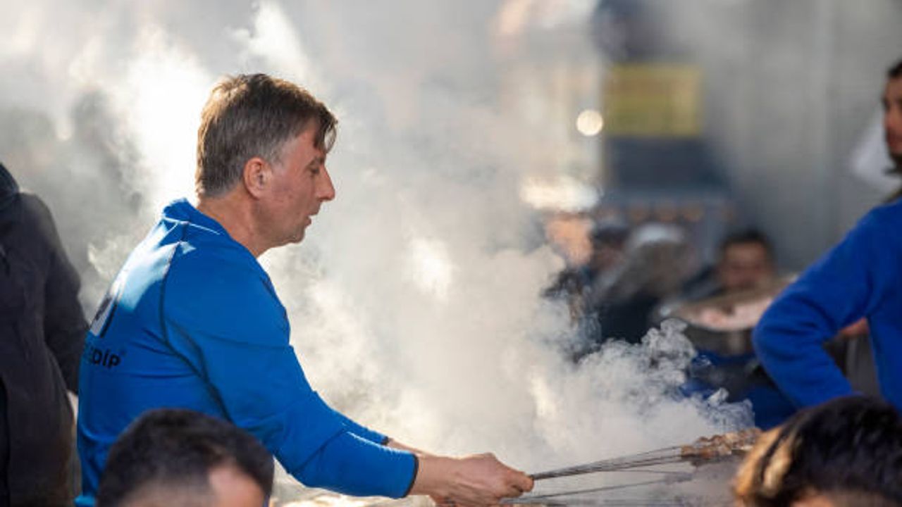 Büyük anket sonuçlandı: Türkiye’nin en beğenilen sakatat yemeği ve sokak lezzetlerinin şampiyonu belli!