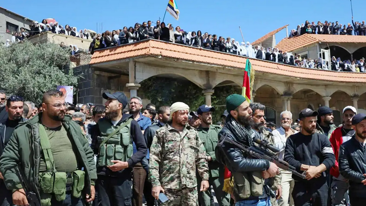 Suriye: Suveyda'da kanun dışı gruplar ateşkesi ihlal ediyor