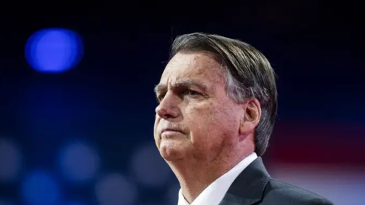 Eski Devlet Başkanı tutuklandı