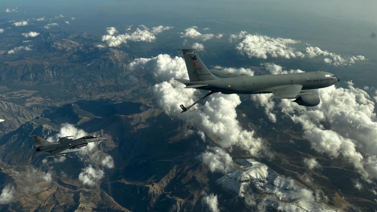 Hava Kuvvetlerinden Akdeniz’de eğitim uçuşu!