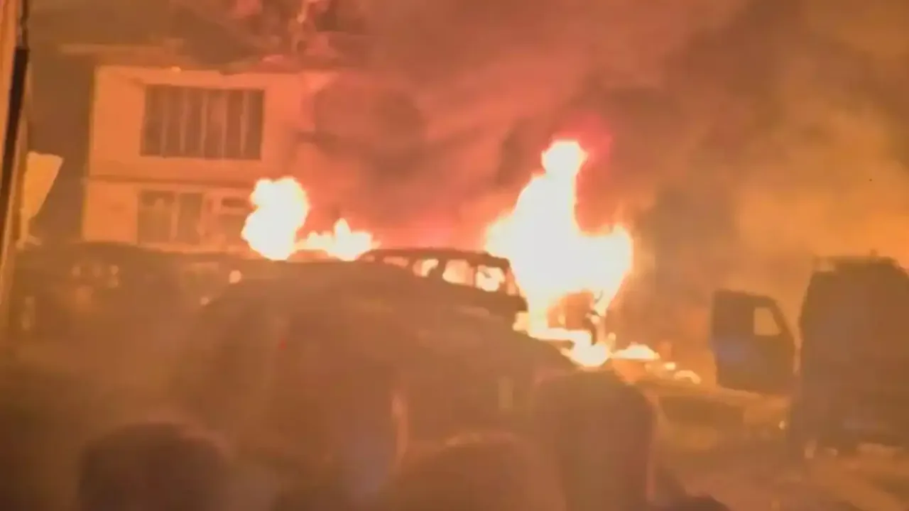 Polis karakolunda patlama: 9 ölü