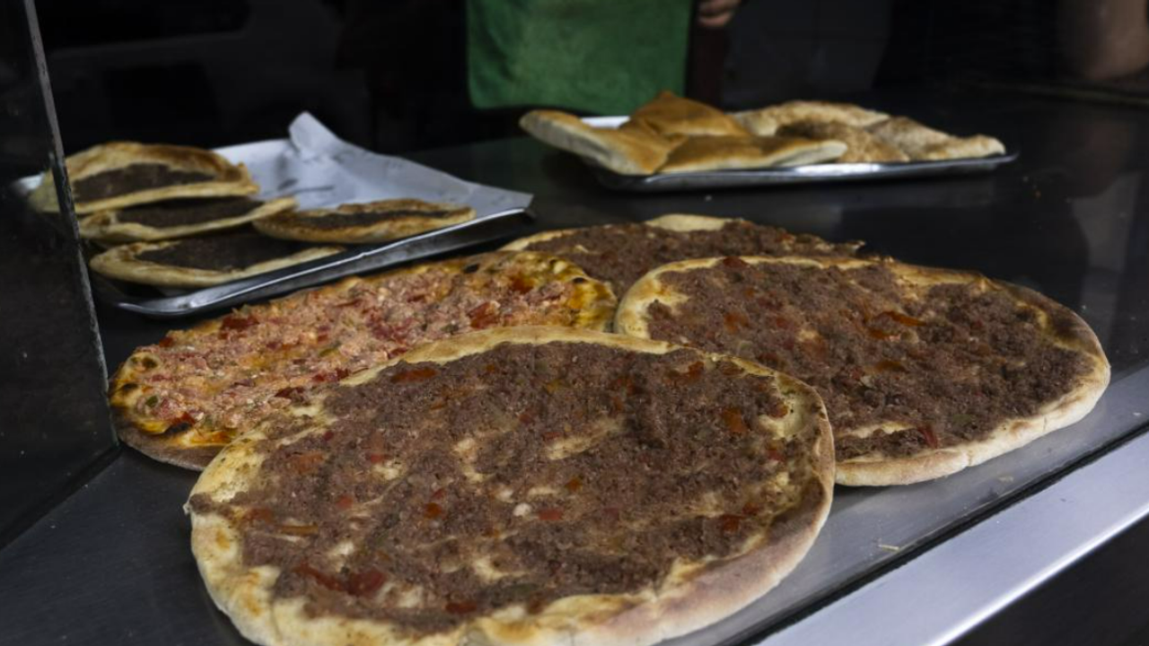 Fırıncı skandalı: Lahmacunlara böcek ilacı katıp tüm müşterileri zehirledi