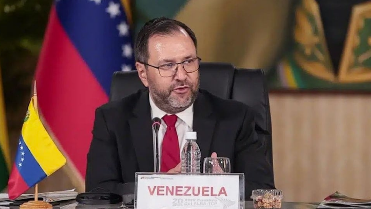 Venezuela'dan siyonist bakana: Sen bir savaş suçlusu ve soykırım failisin