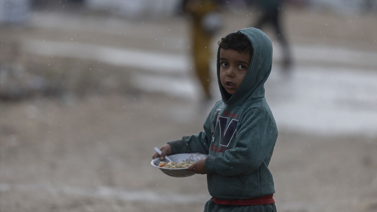 Filistinli çocukların felaket yılı: 2025!
