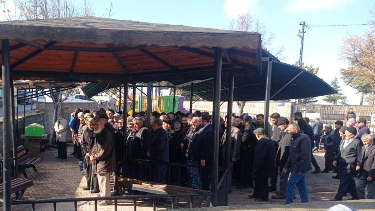 Araştırmacı Yazar Mehmet Göktaş'ın acı günü