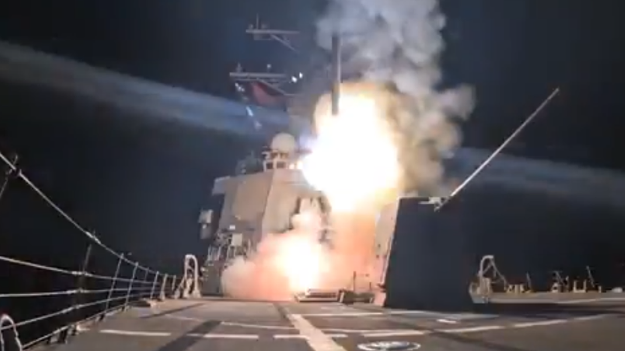 Trump duyurdu: ABD, Nijerya'da DAİŞ hedeflerine saldırdı