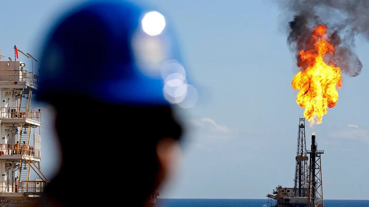 Petrol keşfinde yeni il duyuruldu! Bakan Bayraktar müjdeyi verdi