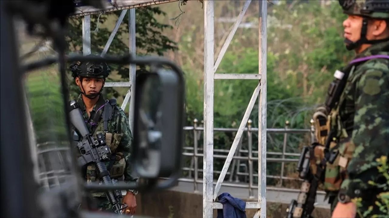 115 gündür alıkonulmuşlardı: 18 Kamboçyalı asker ülkelerine iade edildi