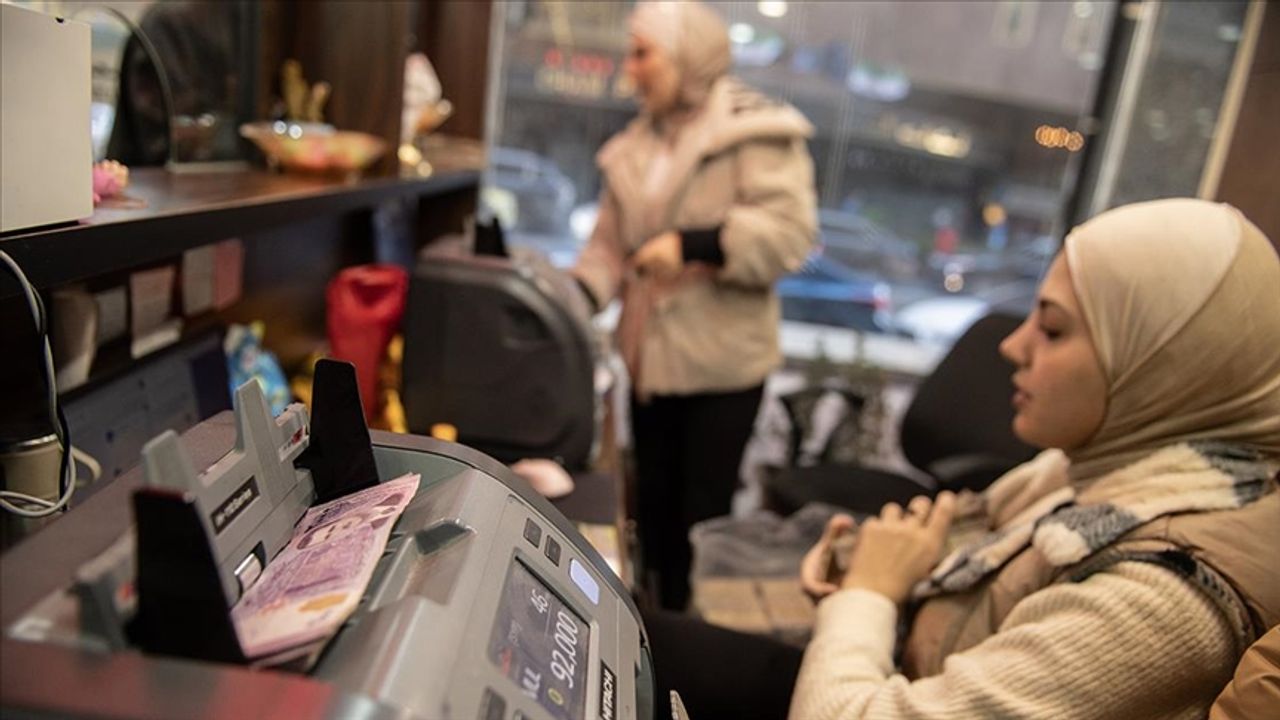 Suriye'de yeni banknotlar tedavüle giriyor!