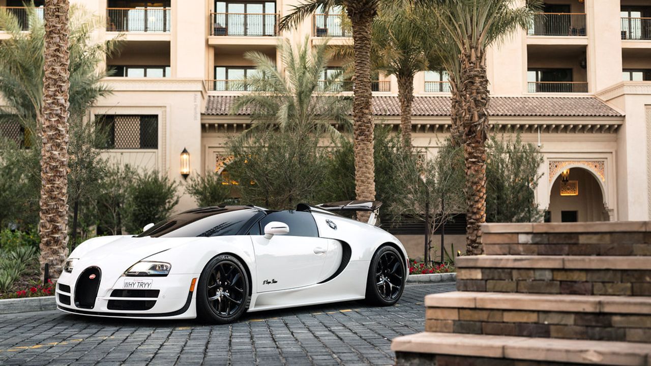 Sosyal medyadaki lüks paylaşımlar mercek altında