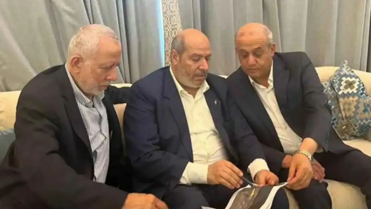 Kahire'de neler konuşuluyor, Gazze'yi kim yönetecek, hangi plan devrede?