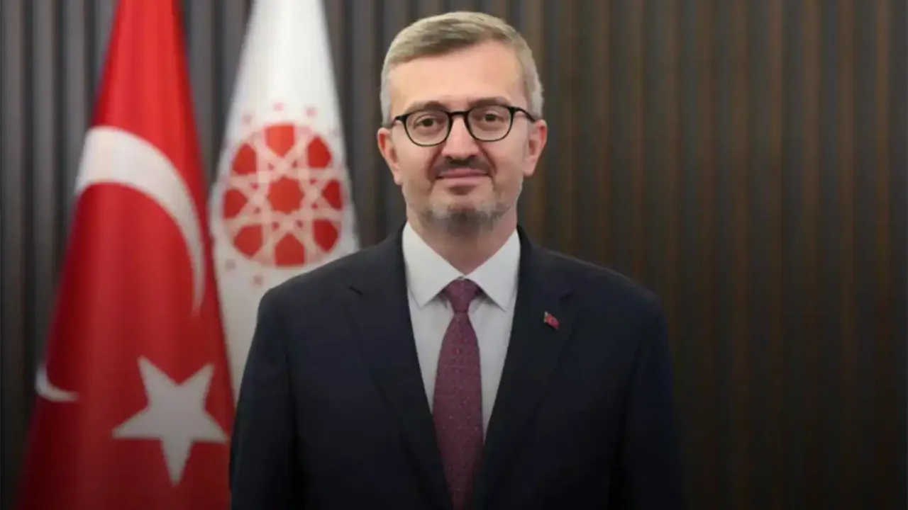 İletişim Başkanı Duran’dan genç istihdamına ilişkin açıklama