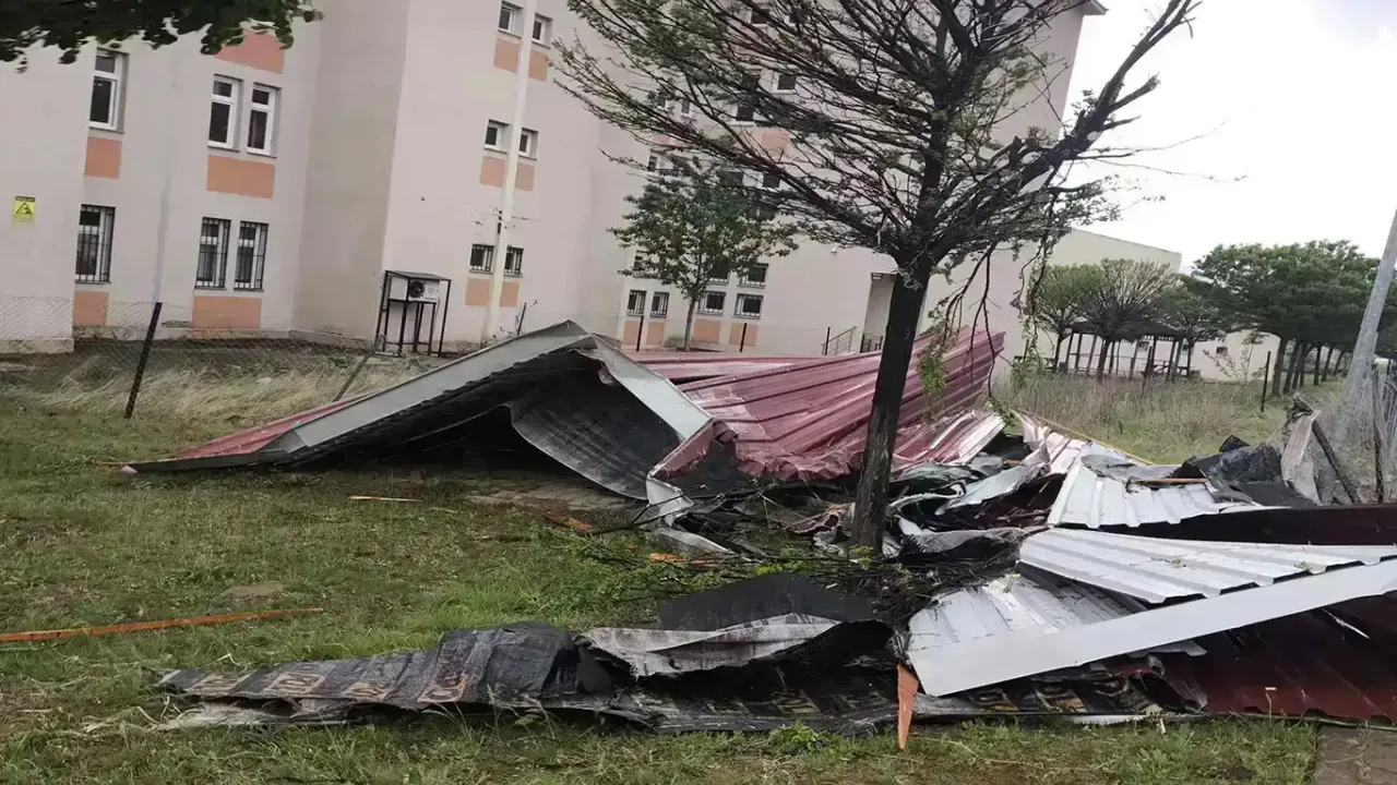 Birçok bölge için kuvvetli yağış ve fırtına uyarısı