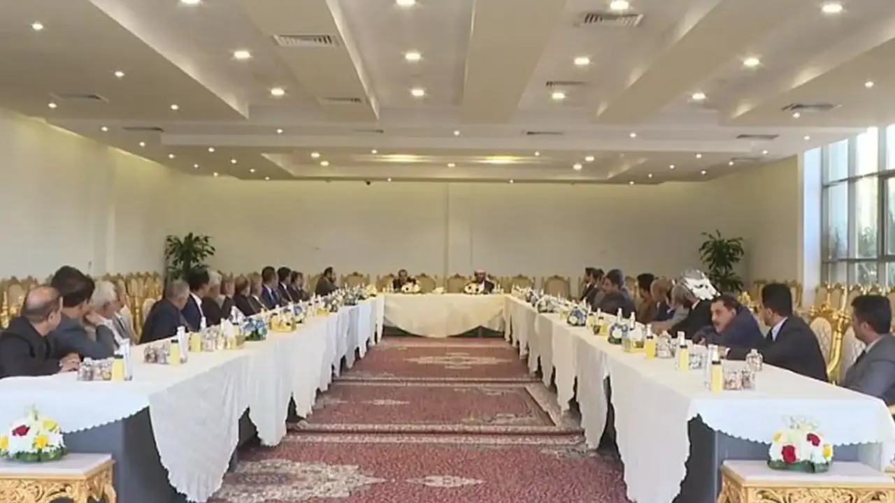 Yemen’de Güney Geçiş Konseyi kendini feshetti!