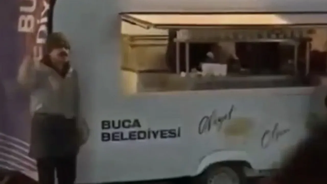 Başkan Tayland'a gitmişti: Maaş ödemeyen belediye çorba dağıtıyor