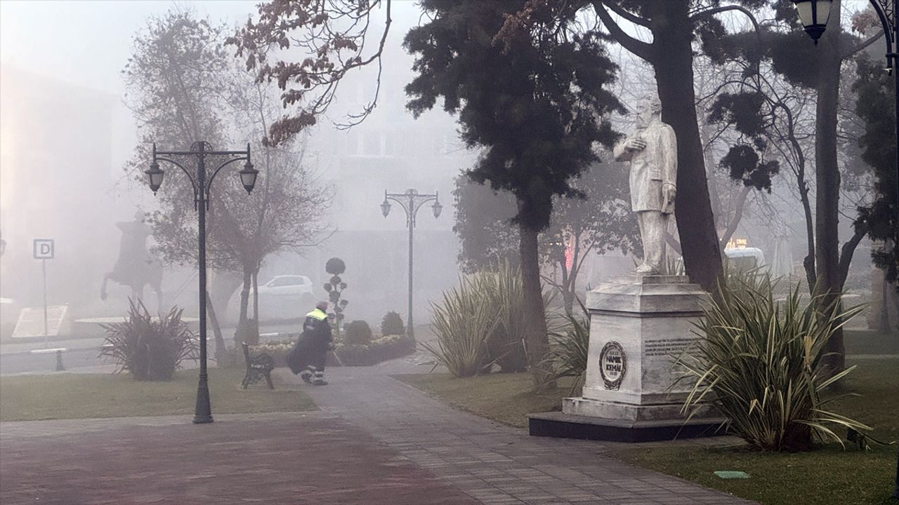 Edirne, Kırklareli ve Tekirdağ'da sis etkili oluyor