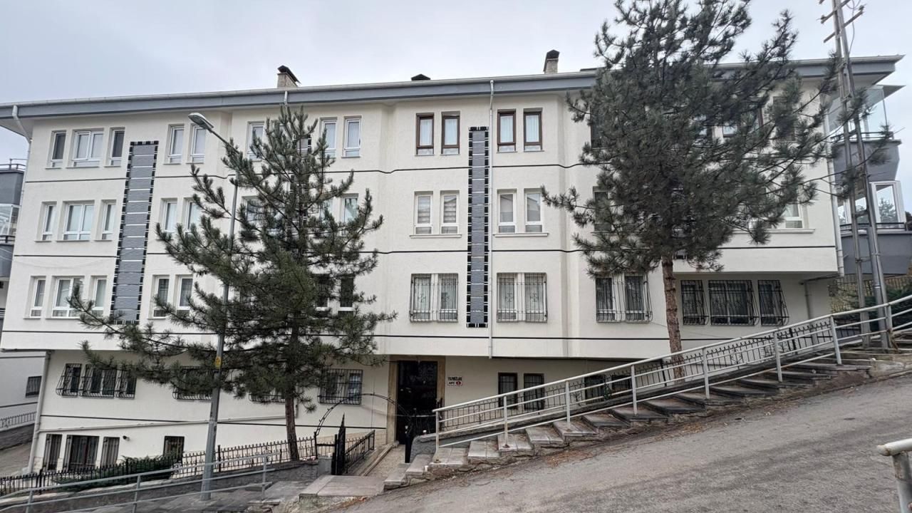 Ankara'da bir bina boşaltıldı