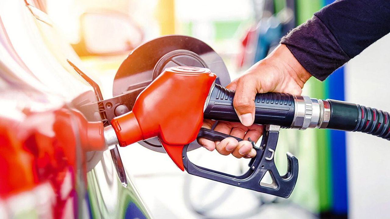 İndirim gelmişti: Motorine yeni zam geliyor