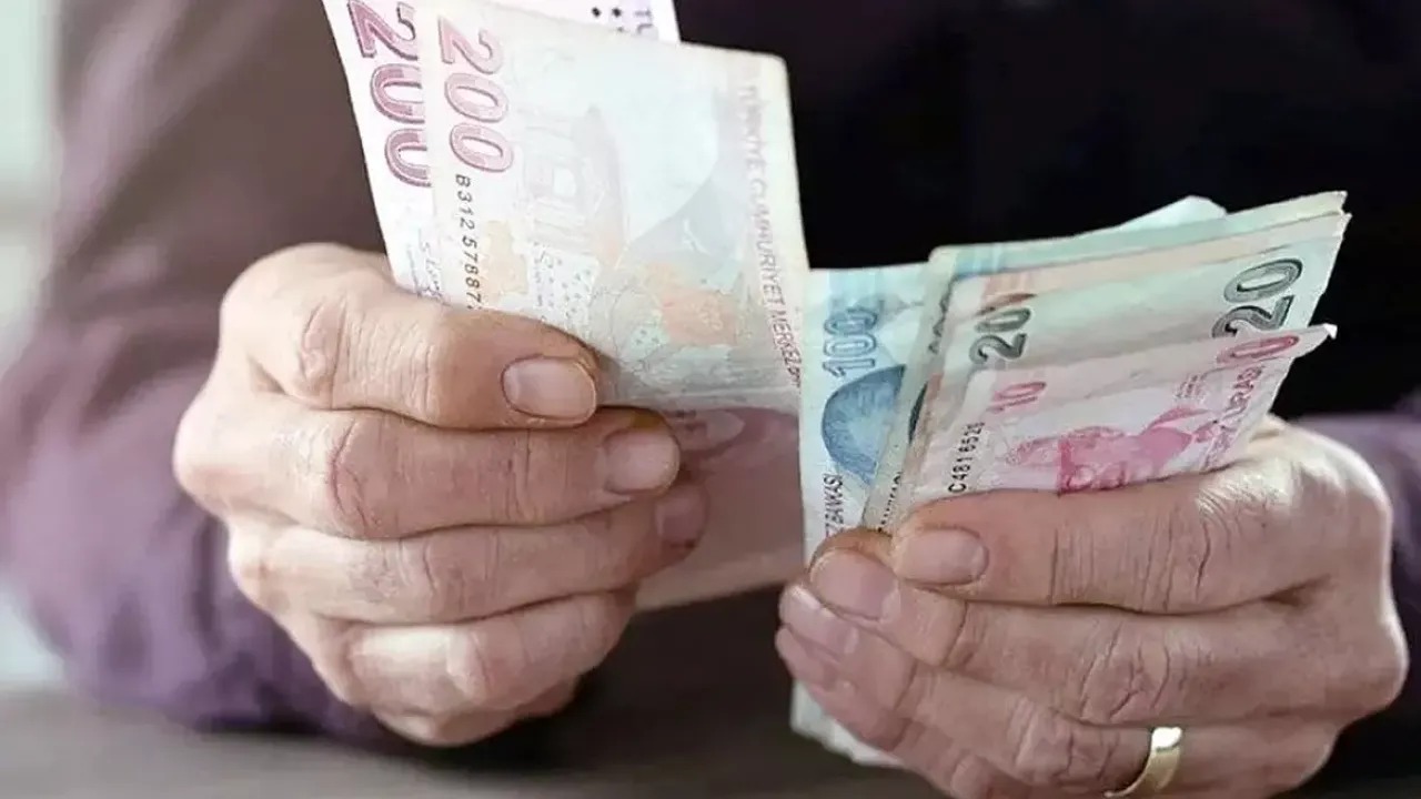 Emekli maaş zamları belli oldu! Emekli yine aç kaldı