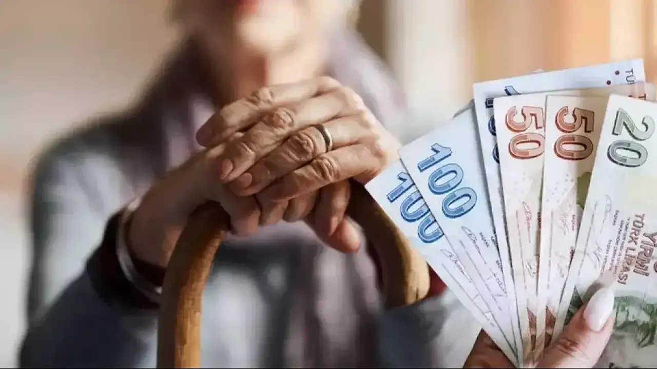 Emeklinin bayram ikramiyesi ne kadar olacak?