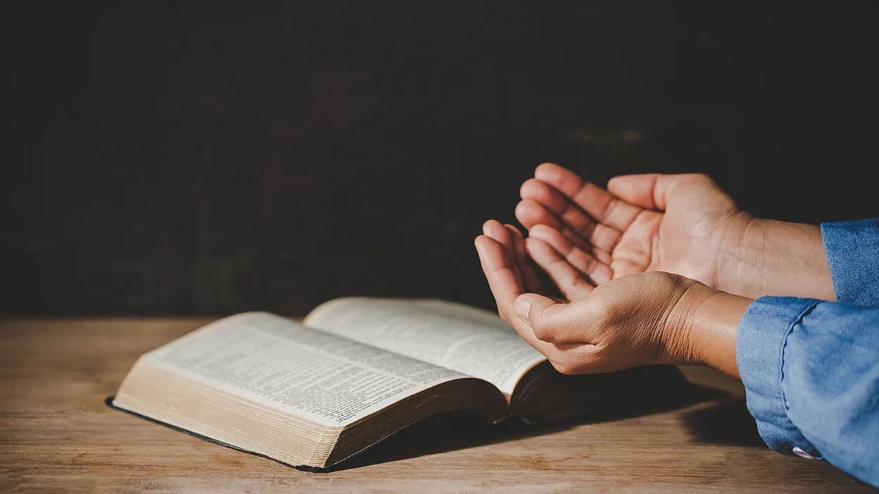 Evi ve aileyi her türlü kötülükten koruyan zırh gibi dua