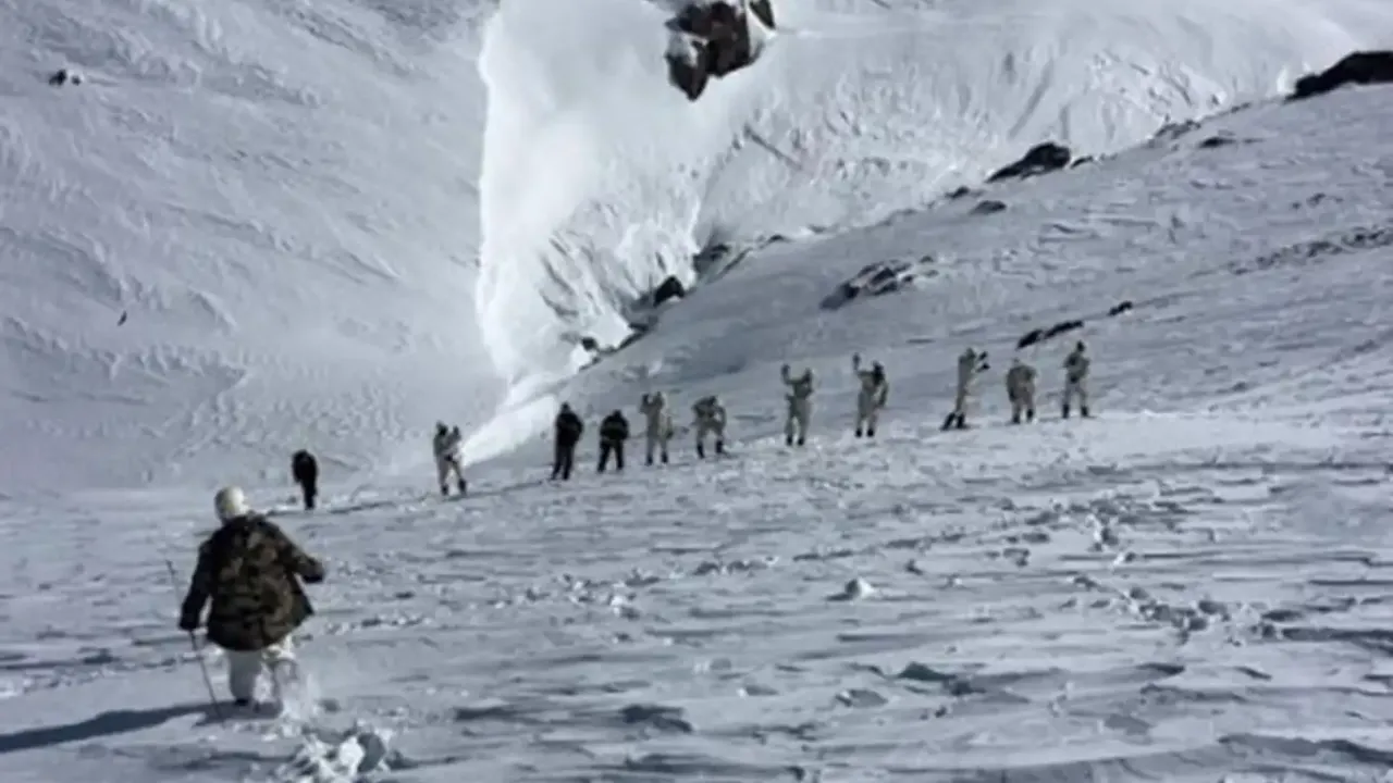 Toubkal Dağı’nda çığ felaketi: 3 kişi yaşamını yitirdi