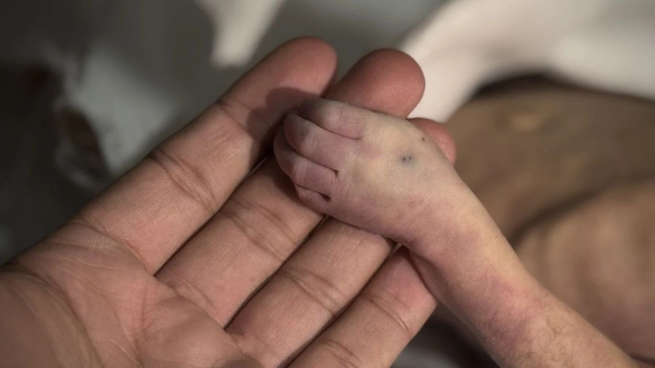 Atacak başlık diyecek söz kalmadı! Bir bebek daha soğuk nedeniyle şehit oldu