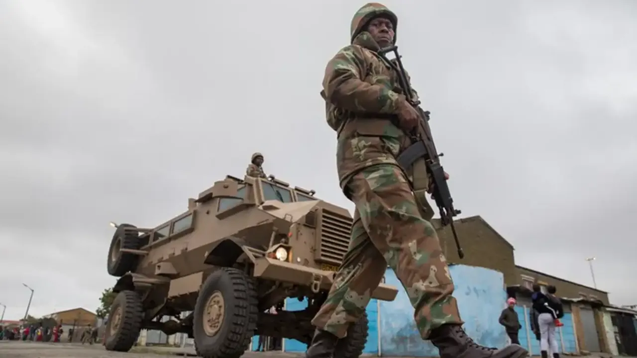 Güney Afrika’da "çete" alarmı!