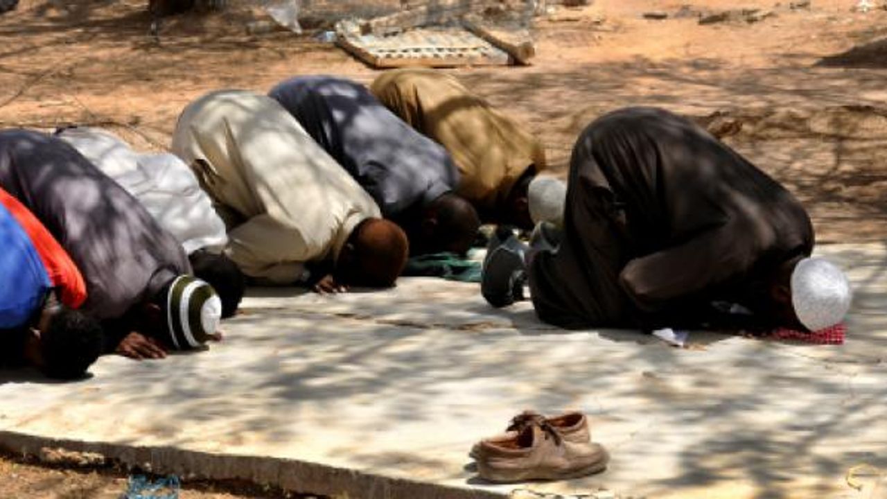 İkindi namazı nasıl kılınır, kaç rekattır, sünnetleri nelerdir?