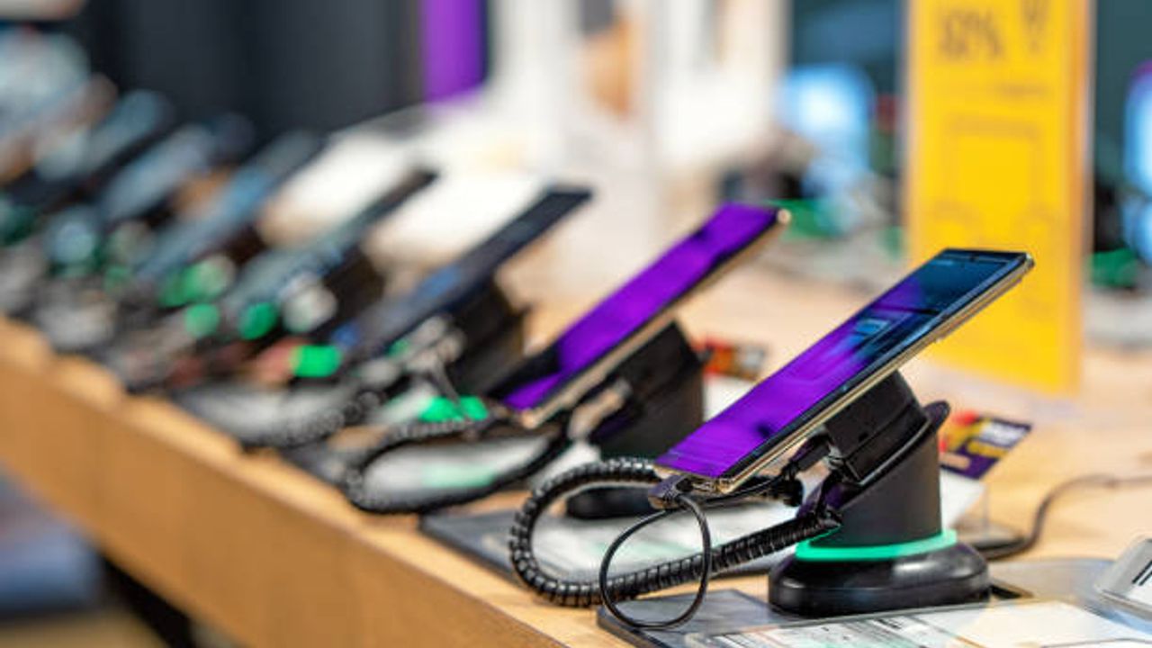 Telefon bağımlılığında zirve yapan ülkeler açıklandı! Türkiye'nin yeri merak ediliyordu...